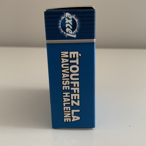 BNIB Excel Onion Critter Earbuds - Picture 2 of 7